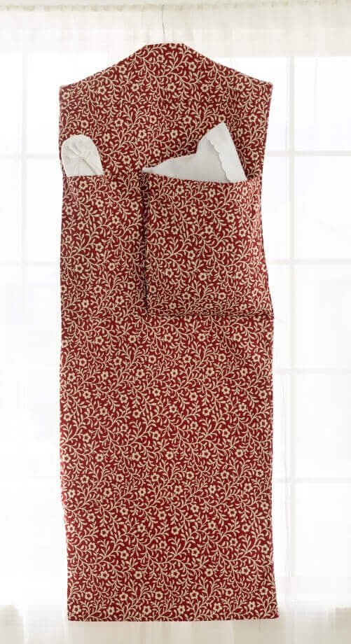 Hanging tapestry garment bag with 2 pockets and side zipper LDS temple use travel storage