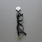 Magnetic  Eye Glass Holder