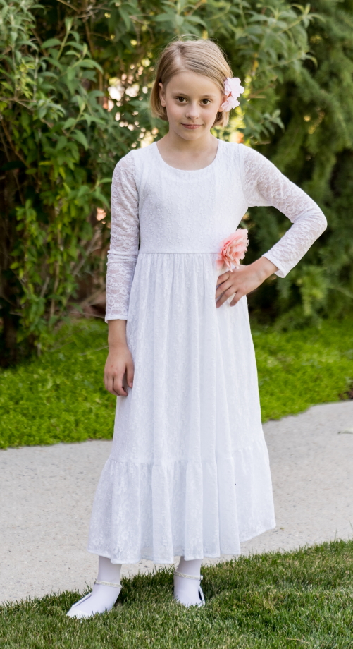 Our Favorite LDS Baptism Dresses for Girls
