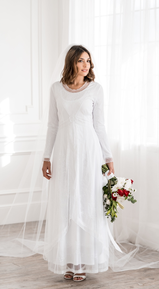 Summer Wedding? Here are Our Top 5 Modest Wedding Dress Styles
